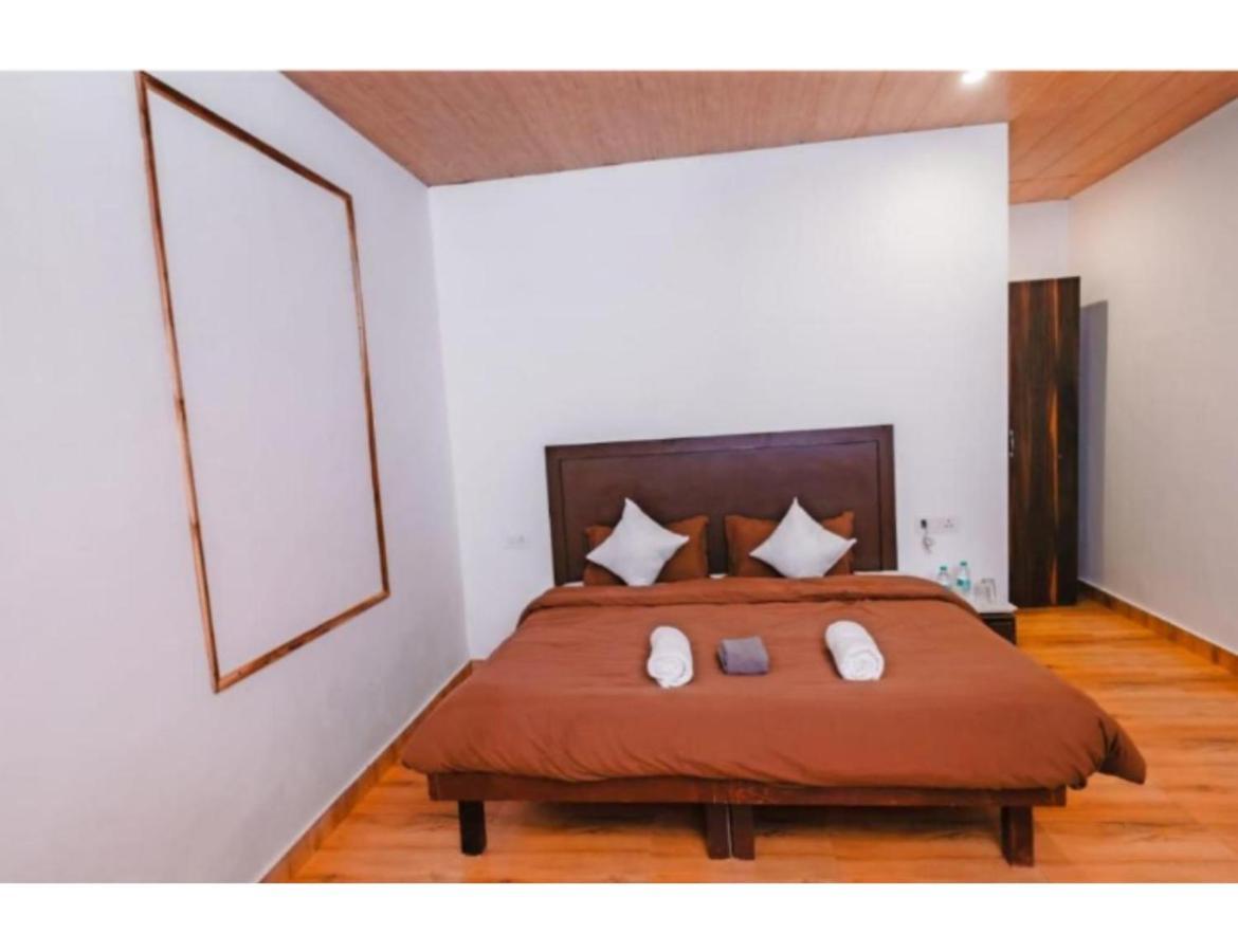 Shiv Sutra Resorts, ムスーリー エクステリア 写真